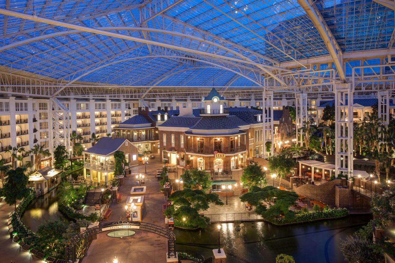 places to stay in Nashville: Gaylord Opryland Resort & Convention Centre