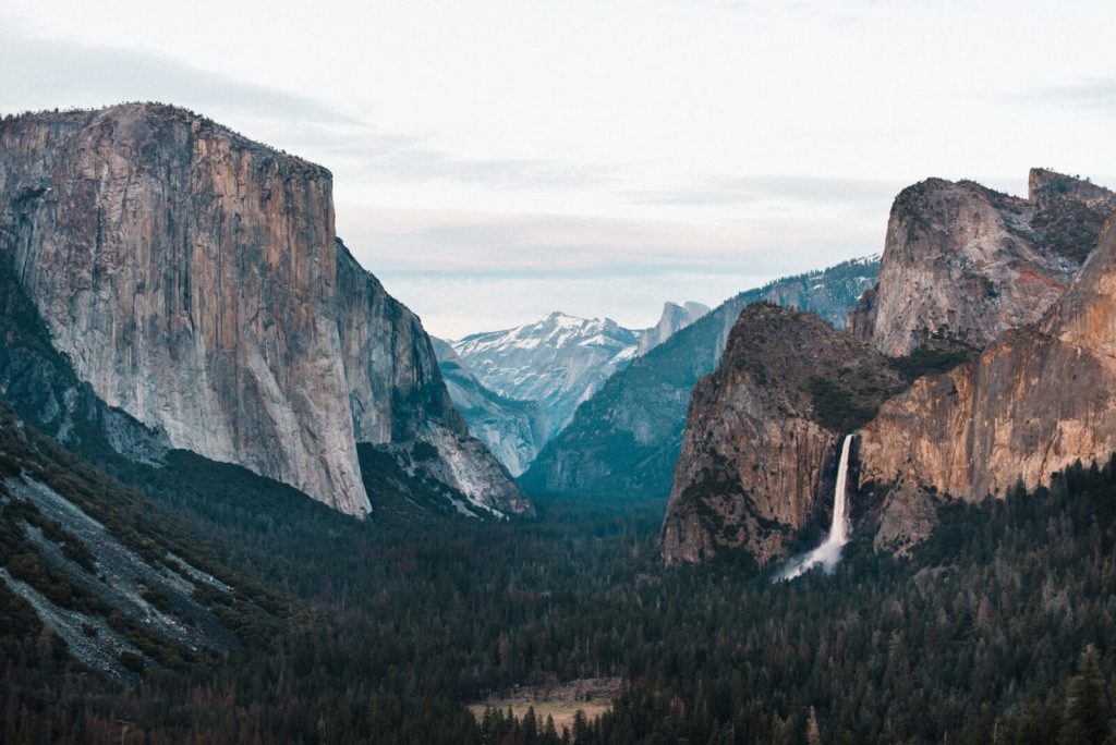 Things To Do in Yosemite: Tunnel View