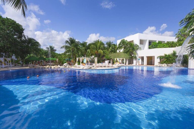 9 Best Tulum Mexico Resorts That You'll Love - Travelila