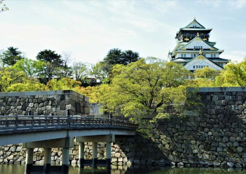 Cultural Treasures of Osaka Japan