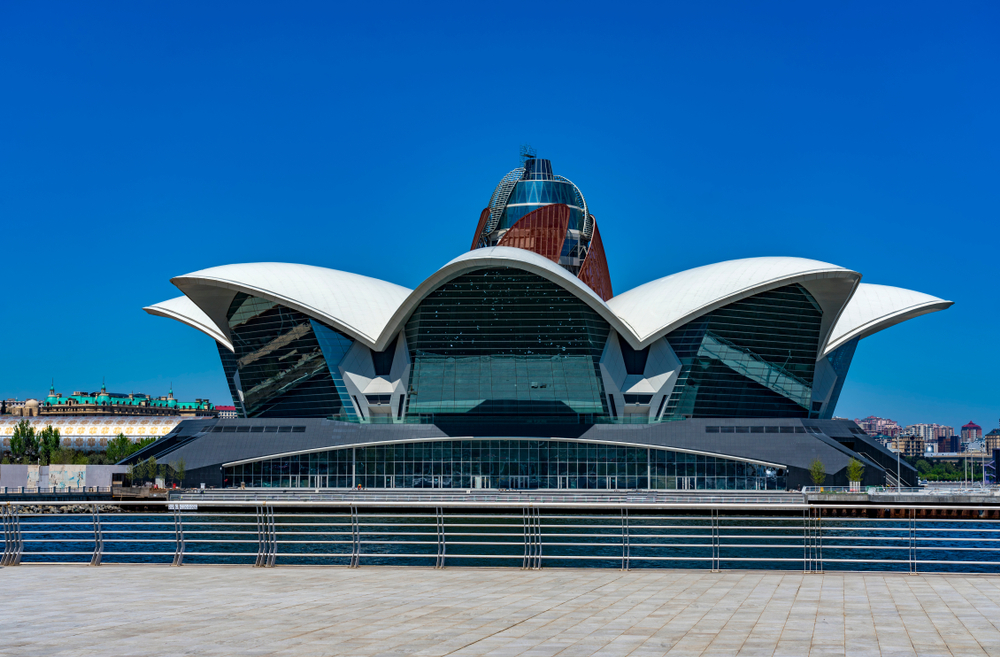 Best Tips for Traveling to Valencia in 2024