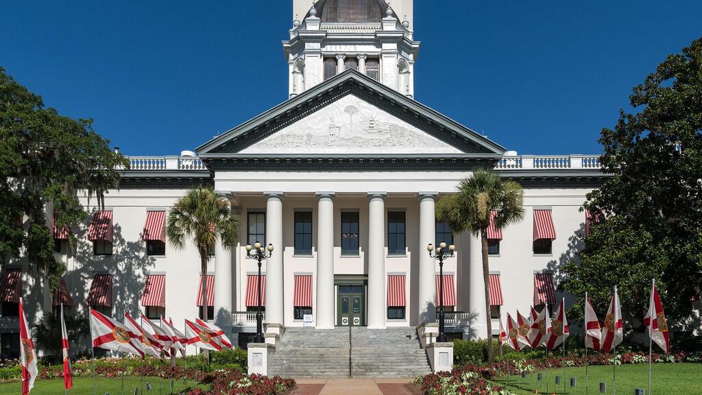 Things to do in Tallahassee FL :Florida Historic State Capitol Museum