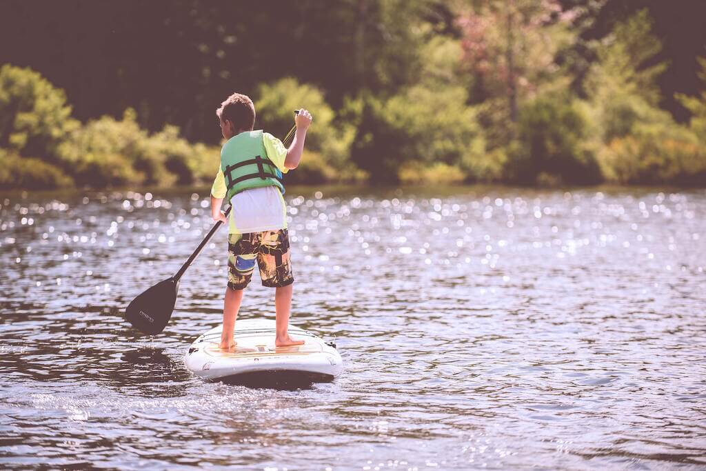 Paddle Board On Devils Lake: fun things to do in oregon