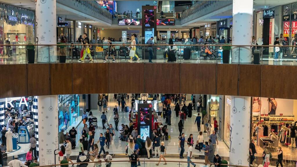 Dubai Shopping center: places to visit in dubai