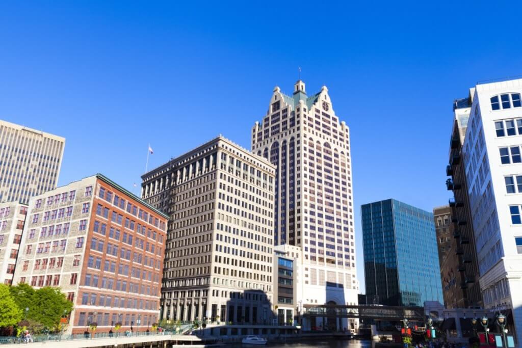 Milwaukee: wisconsin tourist attractions